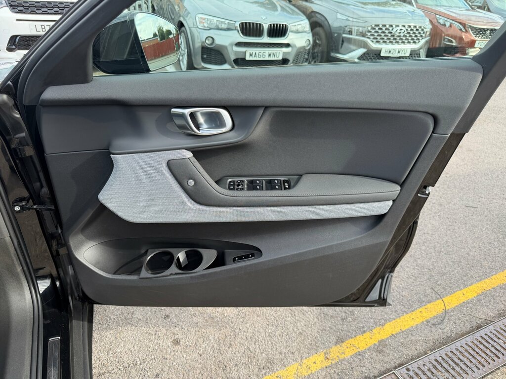 Polestar 2 Hatchback Silver #50