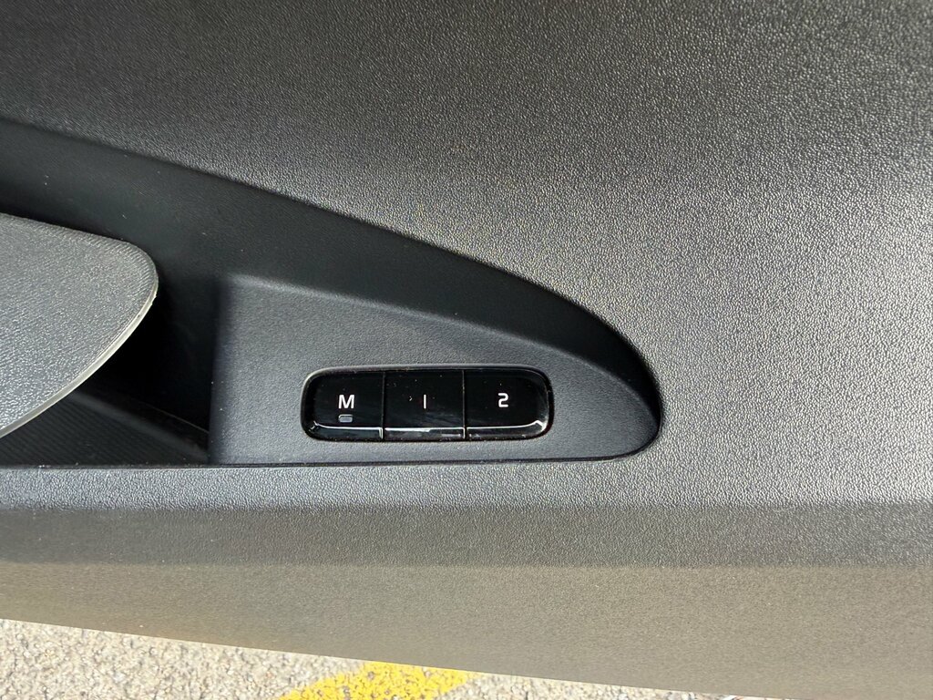 Polestar 2 Hatchback Silver #51