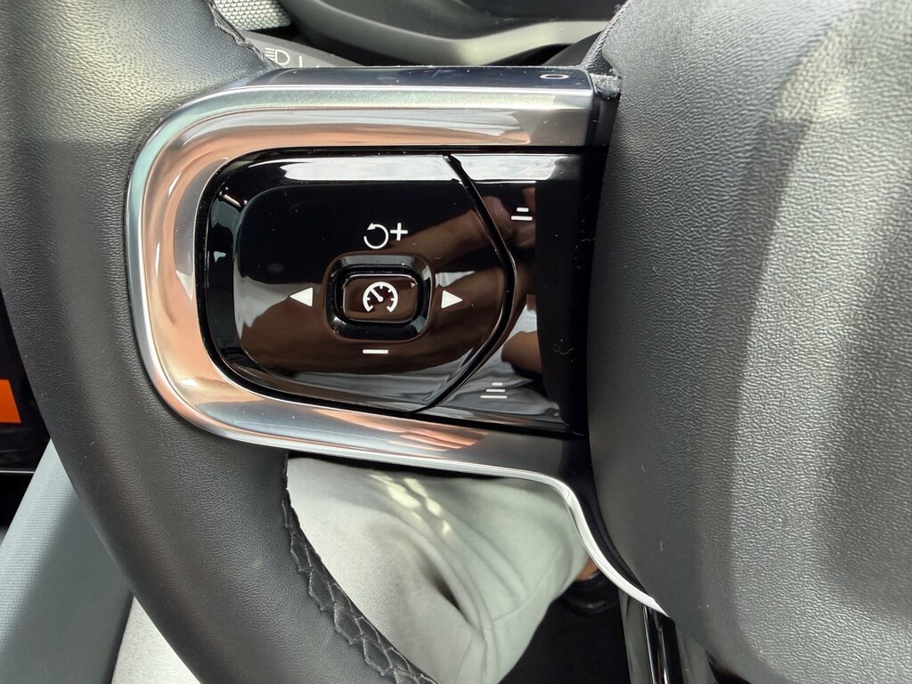 Polestar 2 Hatchback Silver #33