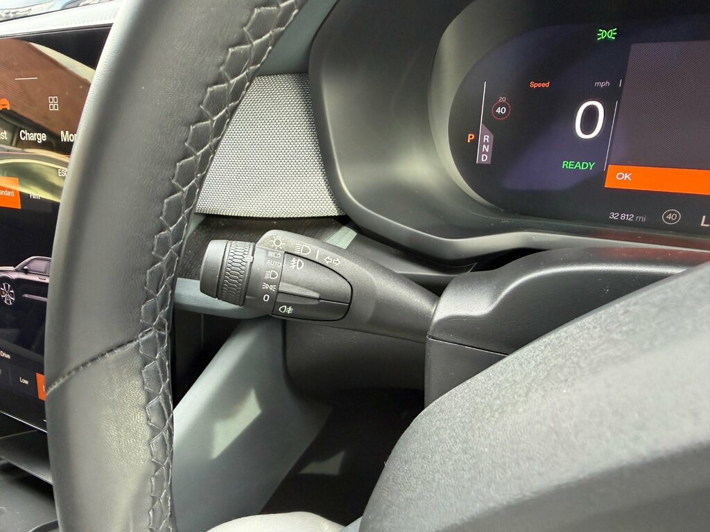 Polestar 2 Hatchback Silver #32