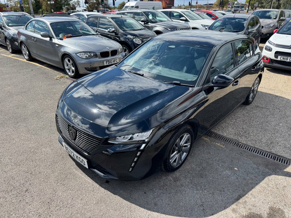 Peugeot 308 1.2 Puretech Active Premium Hatchback E Black