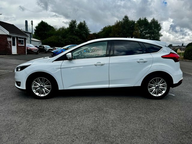 Ford Focus Ecoboost Zetec Edition Euro CF18WVL White #4