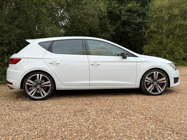 Seat Leon Tsi Cupra 280 Hatchback White #6