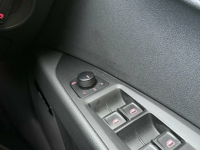 Seat Leon Hatchback Red #23