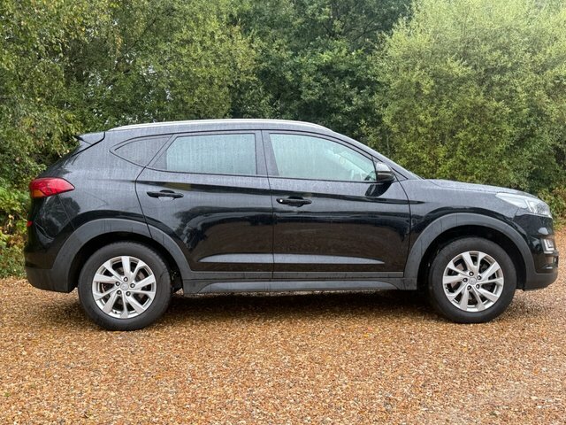 Hyundai Tucson Gdi Se Nav Suv Black #6