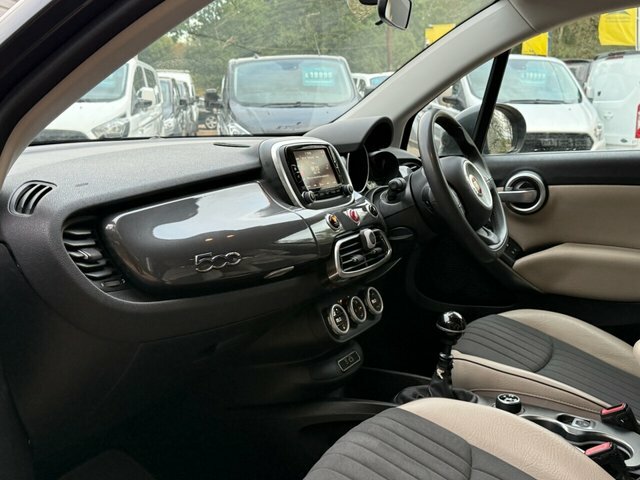 Fiat 500X Automatic White #10