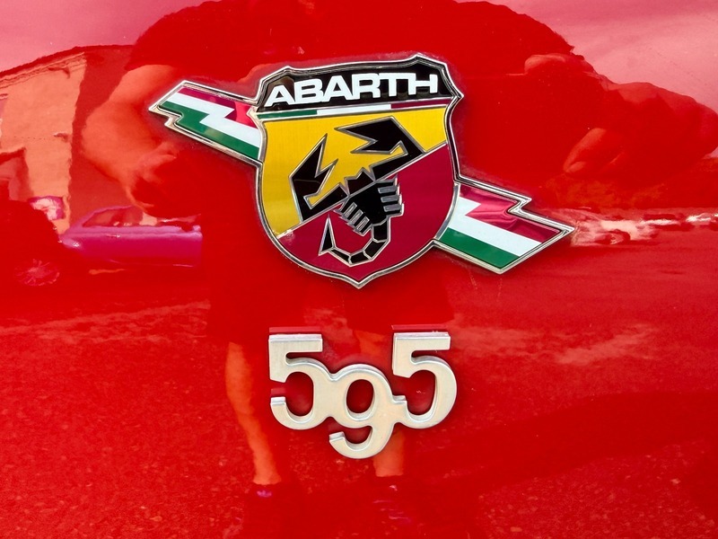 Abarth 595 Hatchback Competizone Performance Pack 201616 Red #10