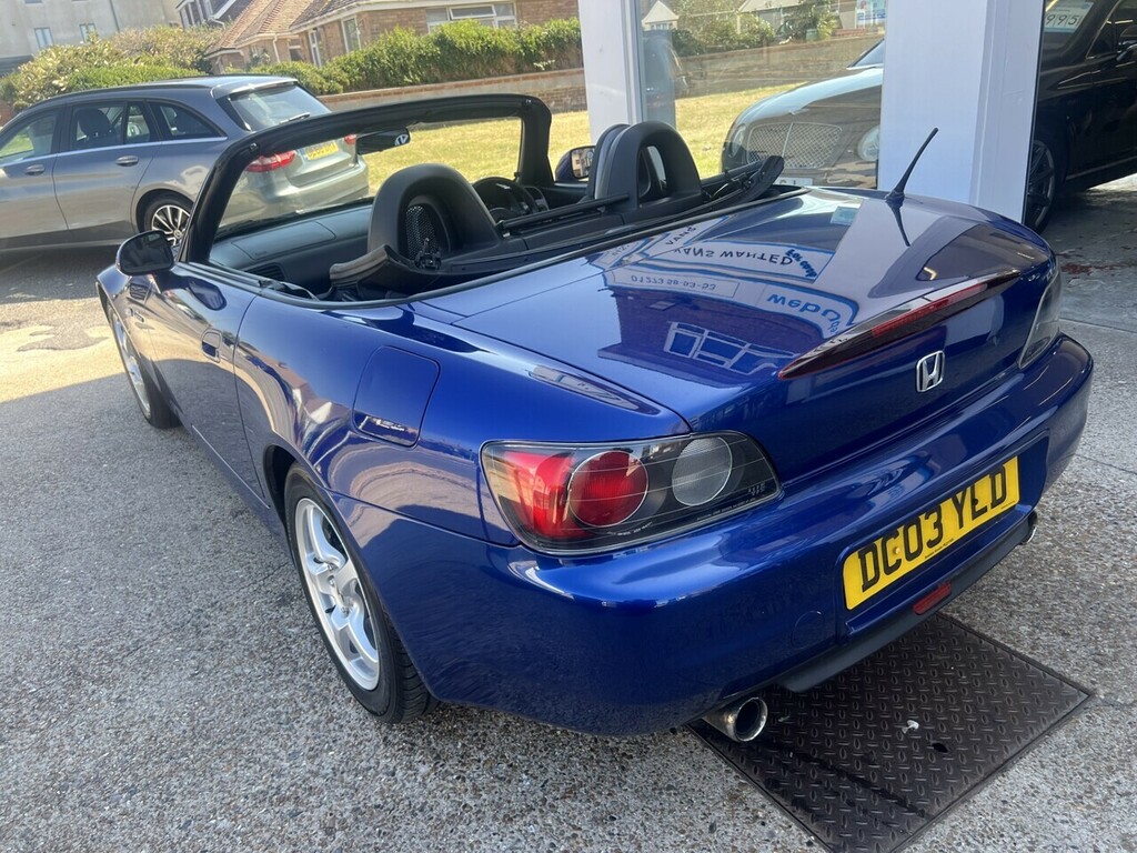 Honda S2000 Roadster Blue #3