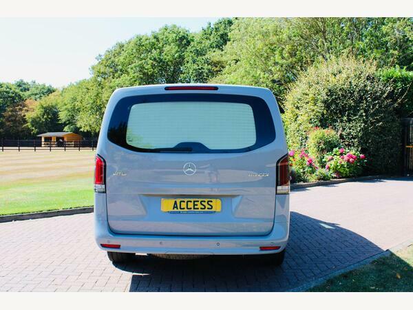 Mercedes-Benz Vito Combi Van 2.0 119 Cdi Select Crew Van G-tronic Rwd Grey #4