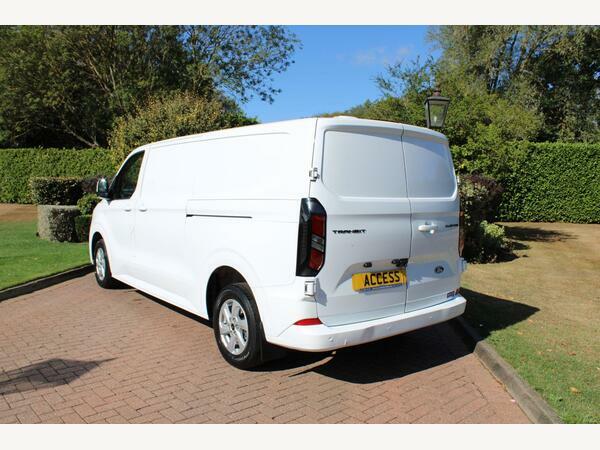 Ford Transit Custom Panel Van 2.0 300 Ecoblue Limited L2 H1 Euro 6 S White