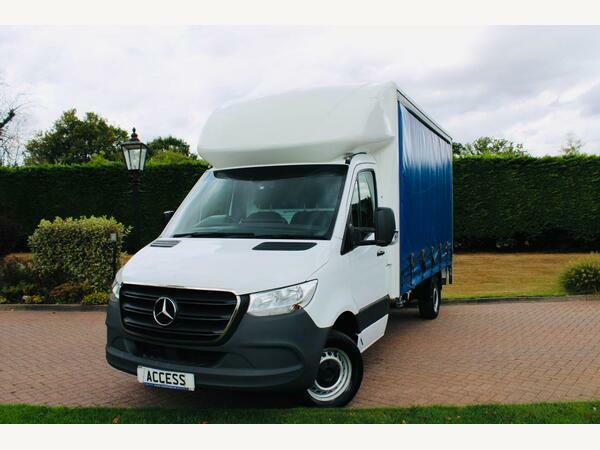 Mercedes-Benz Sprinter Curtain Side 316 Curtain Sider With Tail Lift Lwb White
