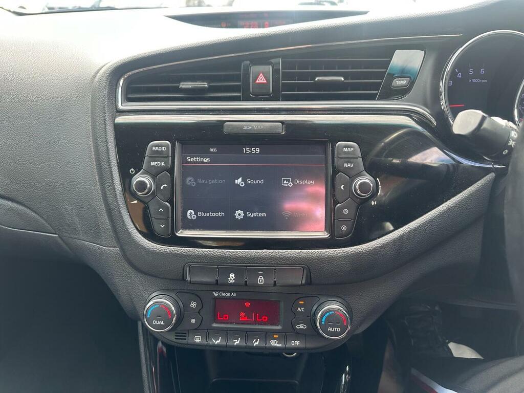 Kia Ceed Crdi 3 Isg Red #17