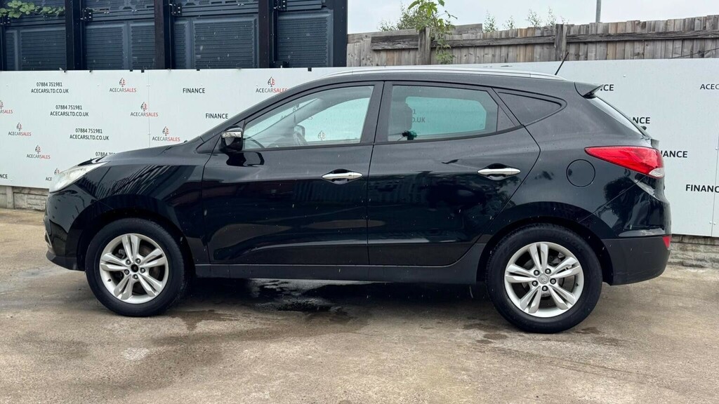 Hyundai Ix35 Suv 1.7 Crdi Premium Euro 5 Ss 201161 Black #5