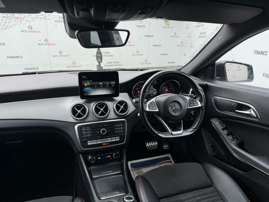 Mercedes-Benz CLA Class 180 Amg Line Edition 2018 Red #20