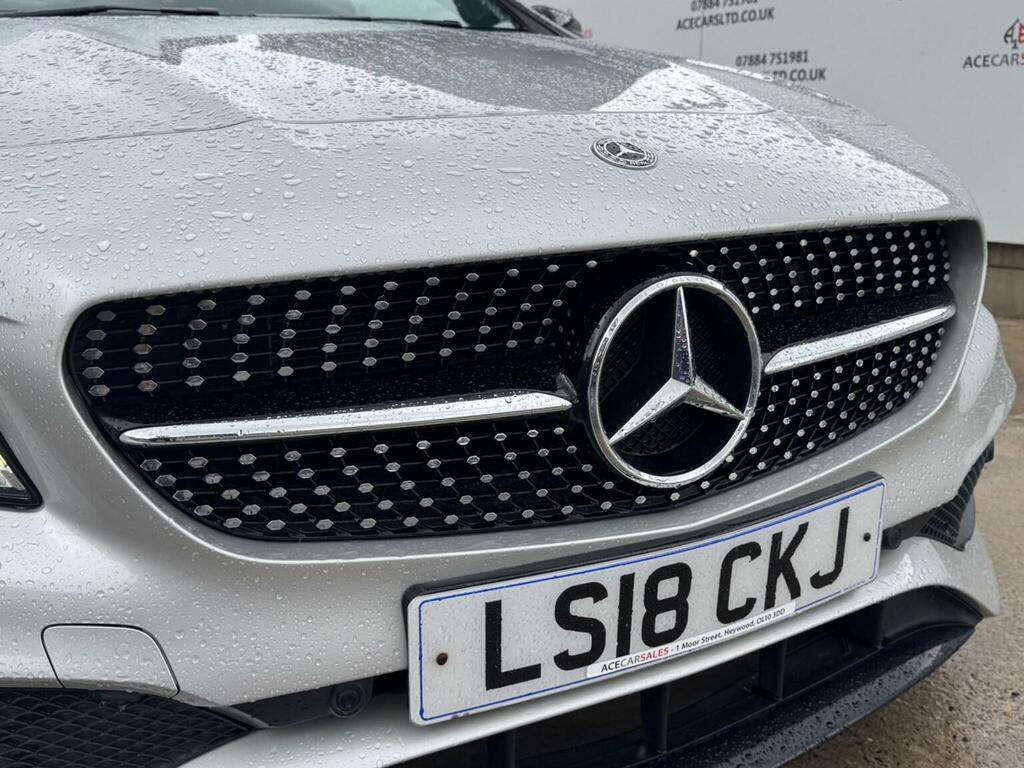 Mercedes-Benz CLA Class 180 Amg Line Edition 2018 Red #73