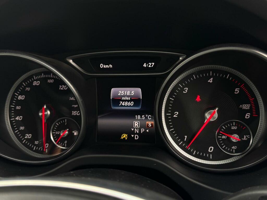 Mercedes-Benz CLA Class 180 Amg Line Edition 2018 Red #63