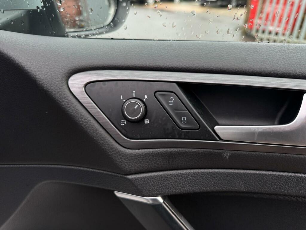 Volkswagen Golf Hatchback Black #67