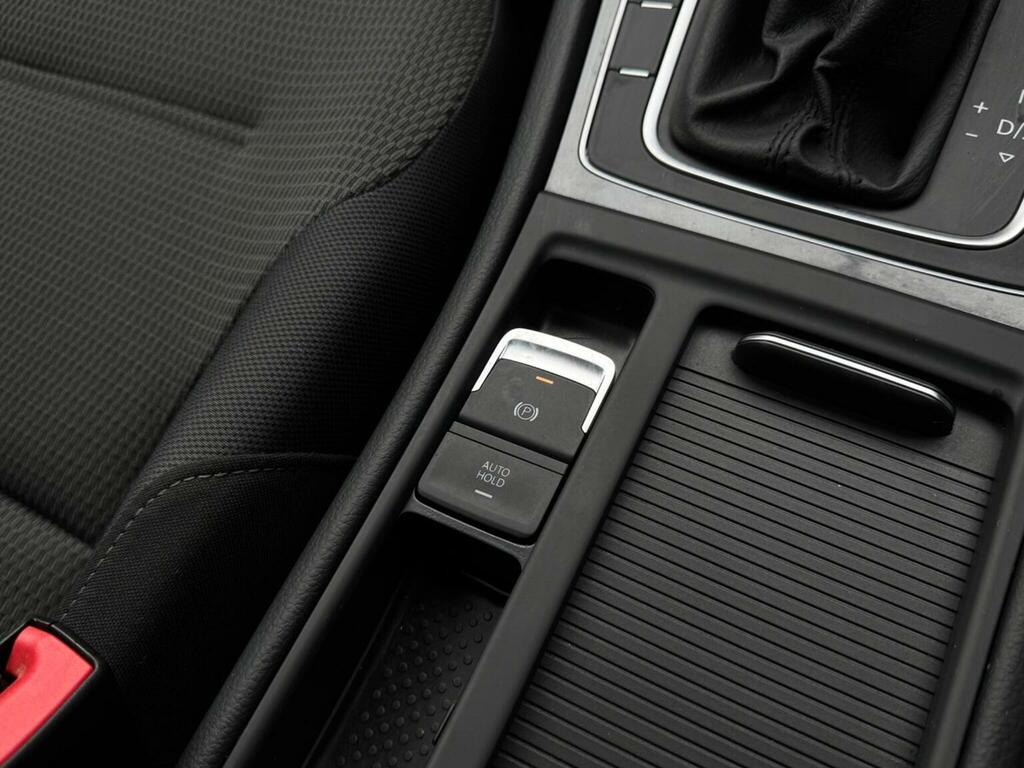 Volkswagen Golf Hatchback Black #28