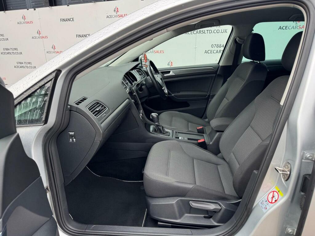 Volkswagen Golf Hatchback Black #18