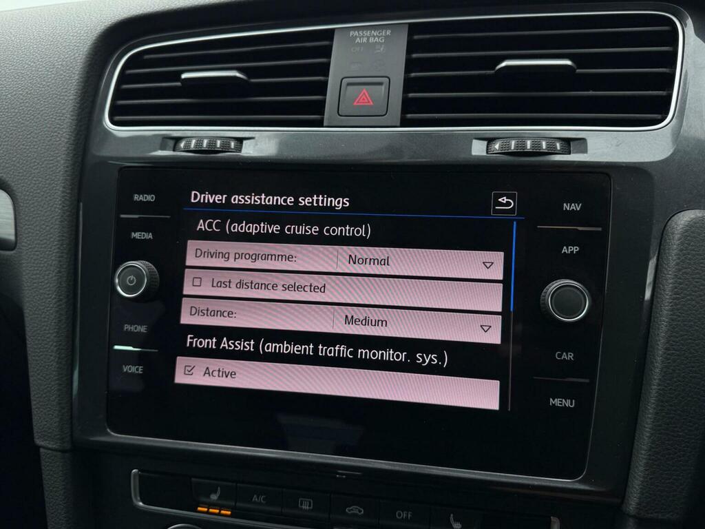 Volkswagen Golf Hatchback Black #39