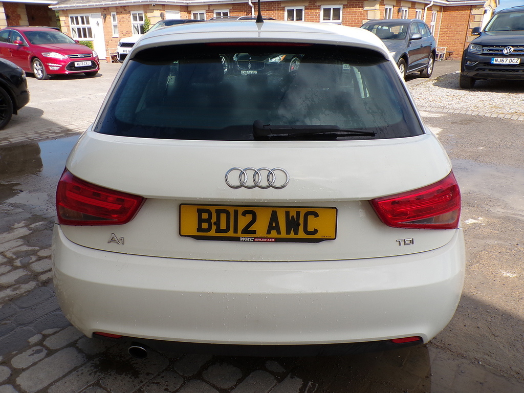 Audi A1 Tdi Sport BD12AWC White #6