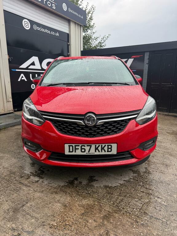 Vauxhall Zafira Tourer 1.4I Turbo Sri Nav Mpv Red #3