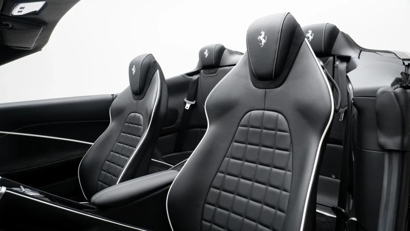 Ferrari Roma Spider  #55