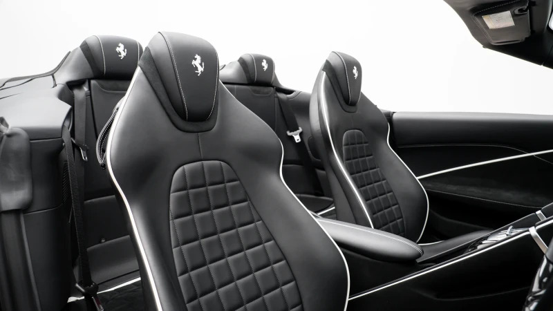 Ferrari Roma Spider  #8