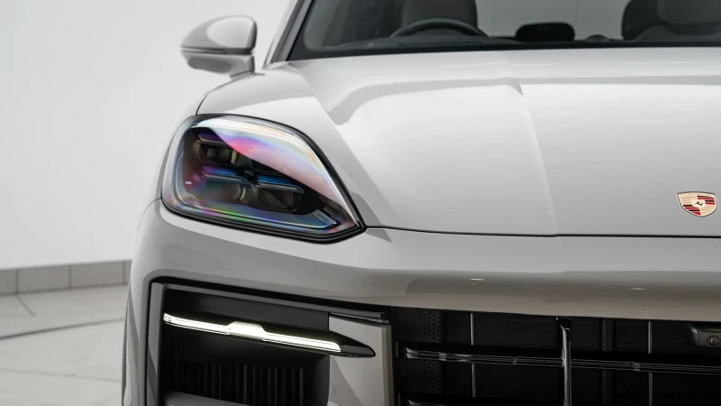 Porsche Cayenne V6 Automatic Silver #8