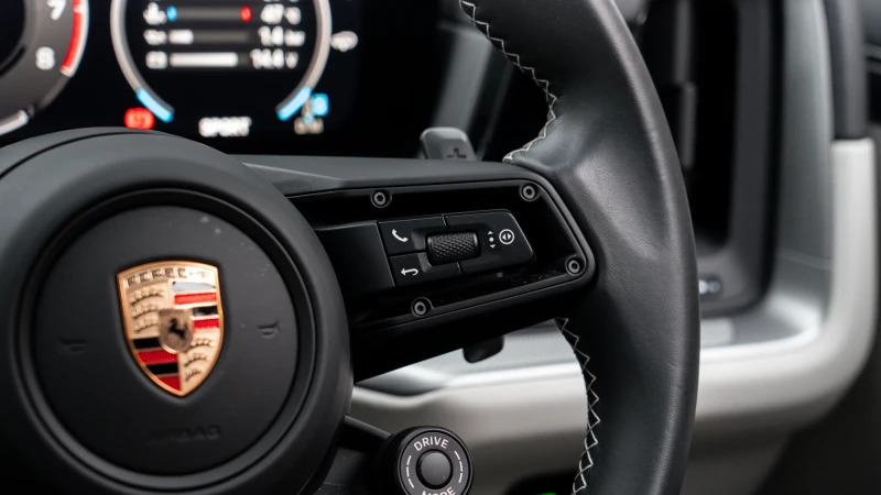 Porsche Cayenne V6 Automatic Silver #24