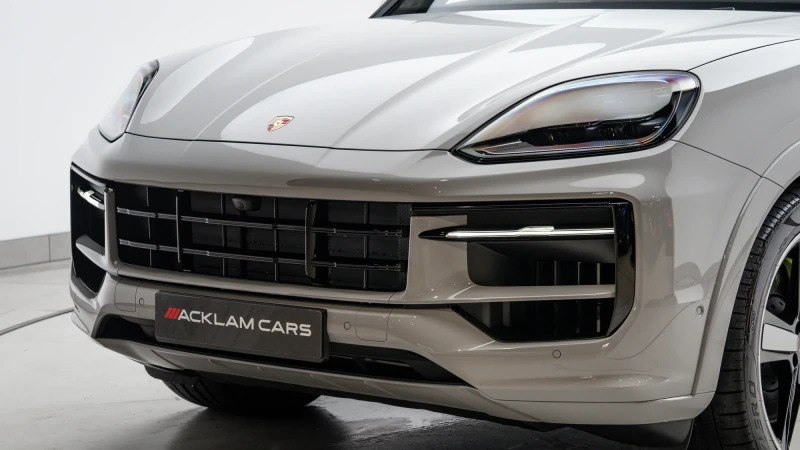 Porsche Cayenne V6 Automatic Silver #10