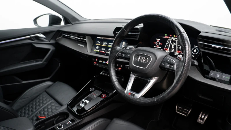 Audi RS3   #33