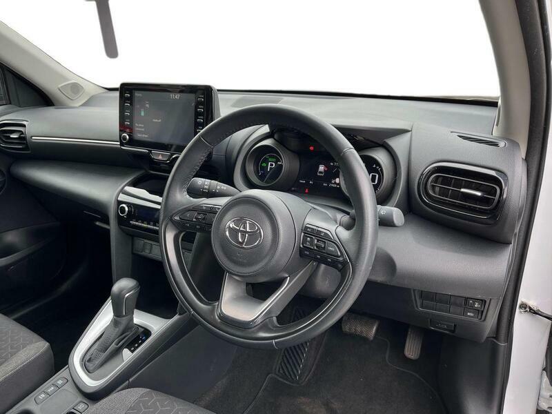 Toyota Yaris Cross 1.5 Vvt-h Icon E-cvt Euro 6 Ss White #3
