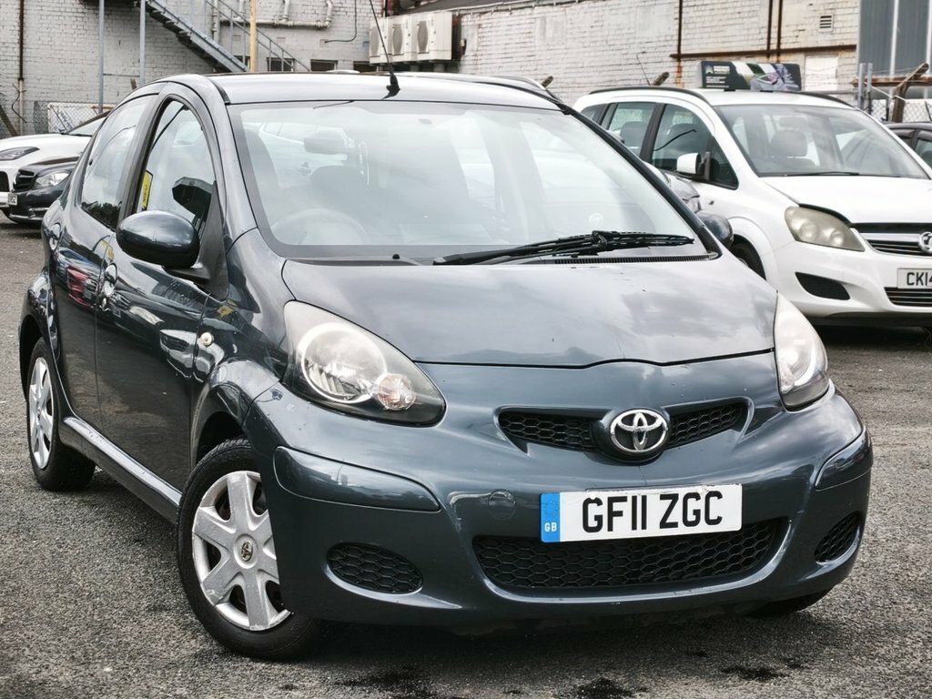 Toyota Aygo 1L 5dr Grey