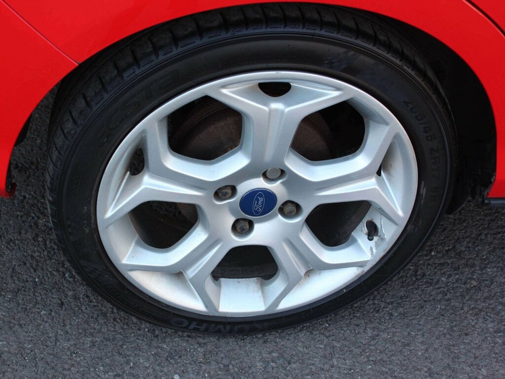Ford B-Max Gold #9