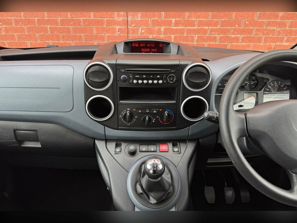 Peugeot Partner Tepee E-hdi Tepee S Grey #31