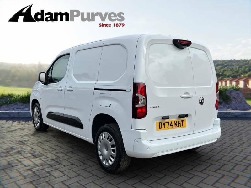 Vauxhall Combo 1.5 Turbo D 130Ps Pro H1 Van DY74KHT White #5
