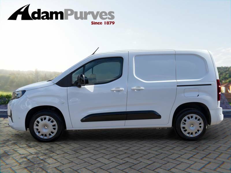 Vauxhall Combo 1.5 Turbo D 130Ps Pro H1 Van White #6