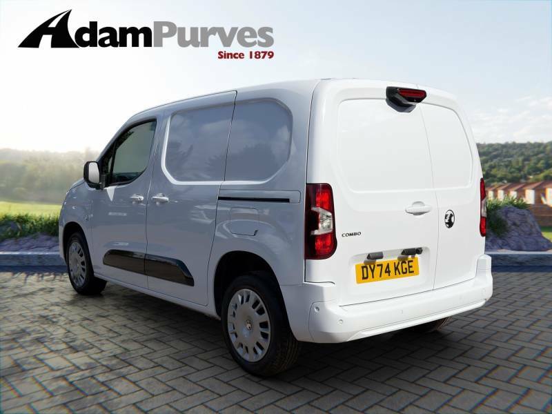 Vauxhall Combo 1.5 Turbo D 130Ps Pro H1 Van White #5