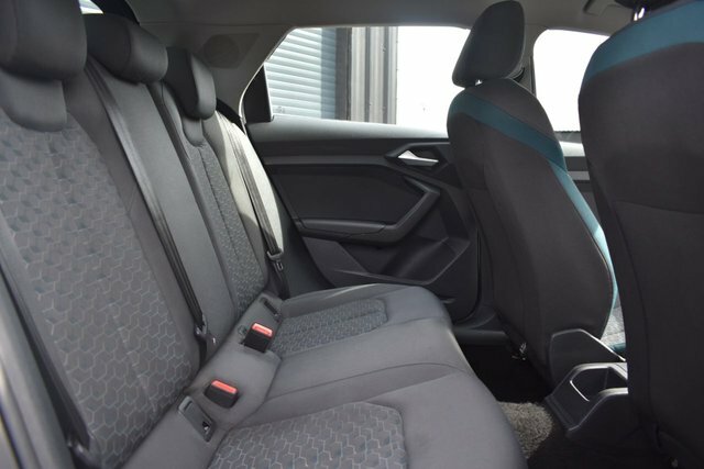 Audi A1 Tfsi 30 Citycarver RE70LYZ White #5