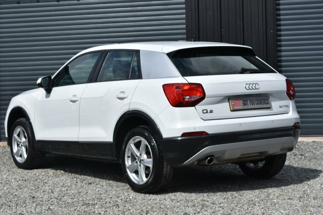 Audi Q2 Tfsi 30 Sport Suv White #3