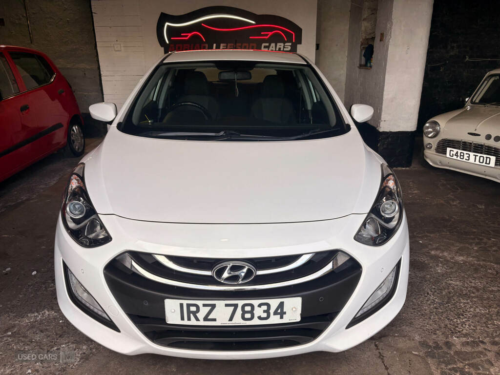 Hyundai I30 1.4 Active White #3