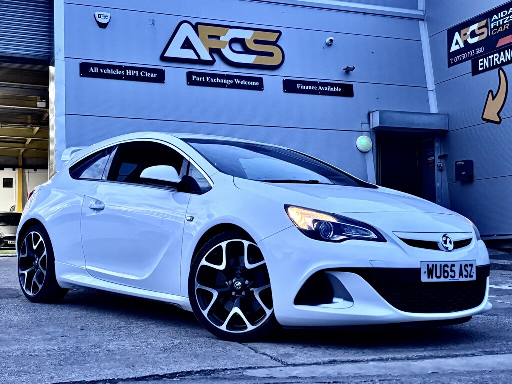 Vauxhall Astra GTC 2.0 T Vxr 201565 White