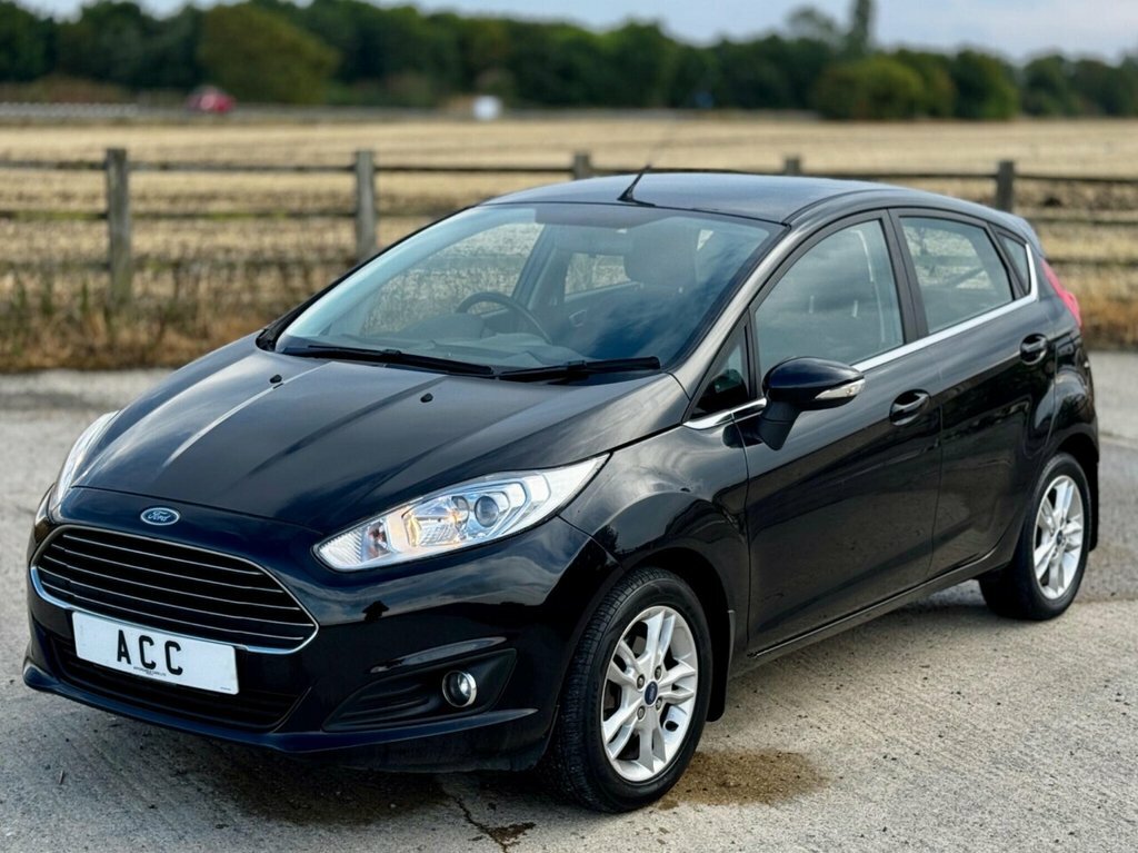 Ford Fiesta Hatchback JRZ7149 Black