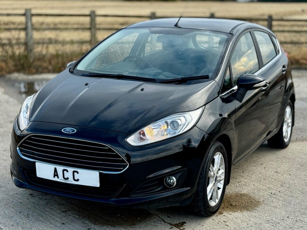 Ford Fiesta Hatchback JRZ7149 Black #2