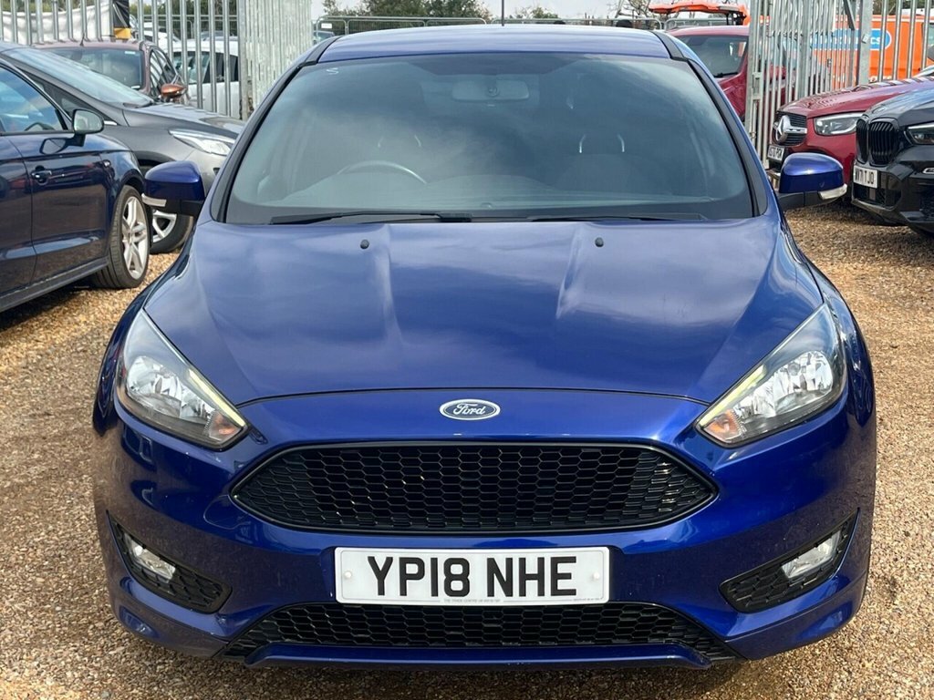 Ford Focus Hatchback YP18NHE Blue #2
