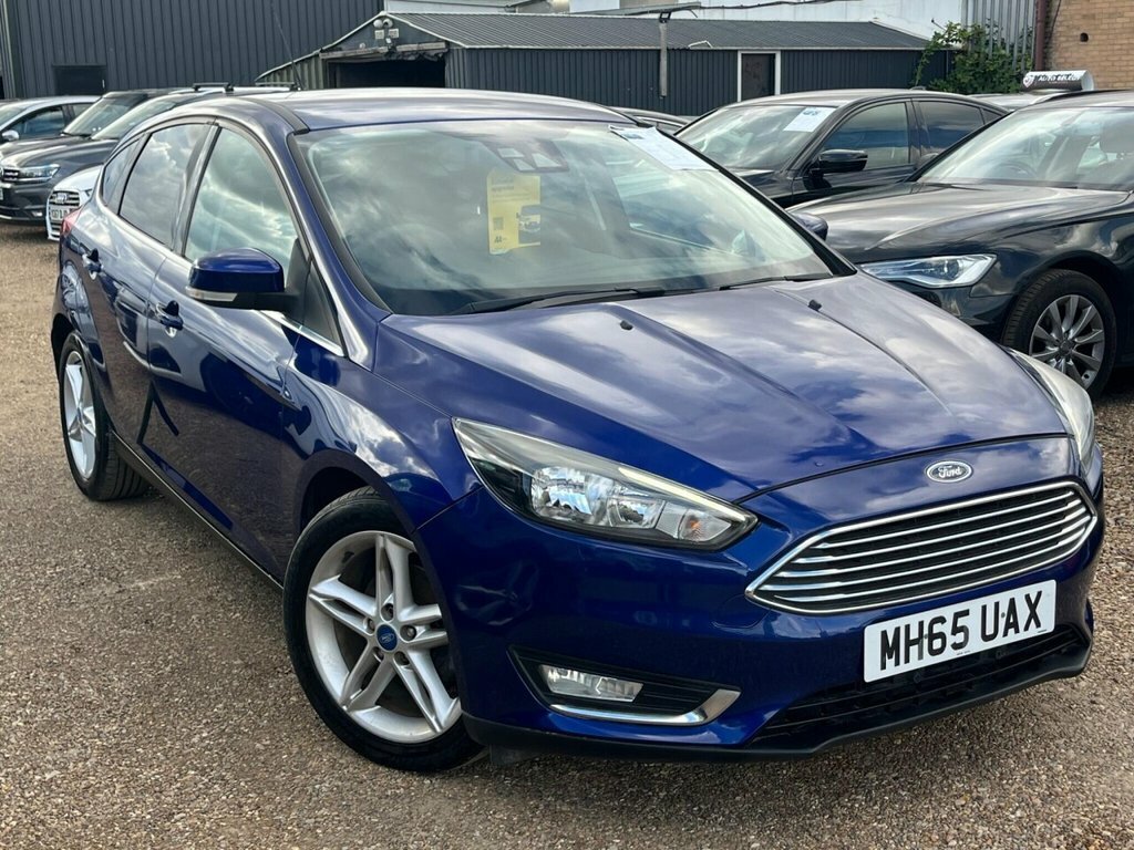 Ford Focus Hatchback MH65UAX Blue