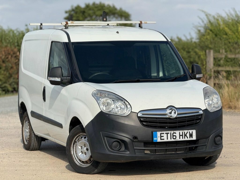 Vauxhall Combo Combo 2000 L1h1 Cdti White #2