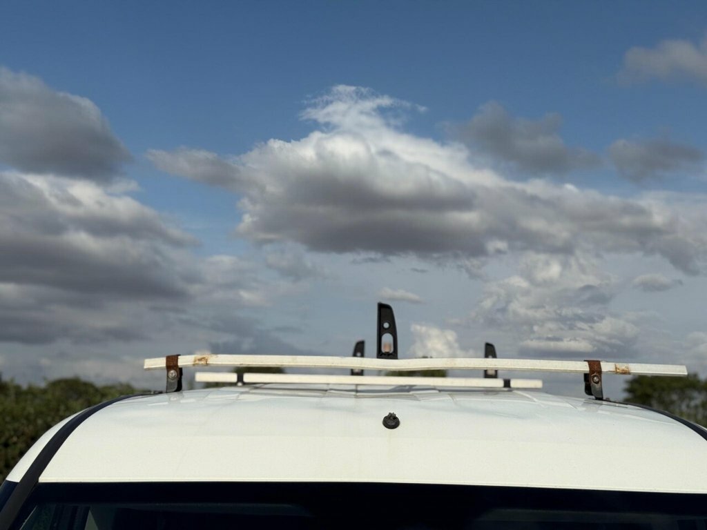 Vauxhall Combo 2000 L1h1 Cdti White #59