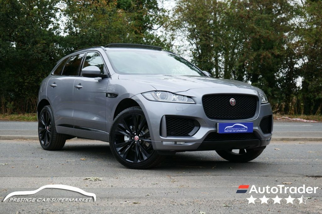 Jaguar F-Pace 2L Chequered Flag OV70XAE Grey